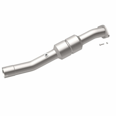 OEM Grade Federal / EPA Compliant Direct-Fit Catalytic Converter <br>01-06 Silverado, Sierra 2500 HD, 00-08 Yukon XL, Suburban 2500