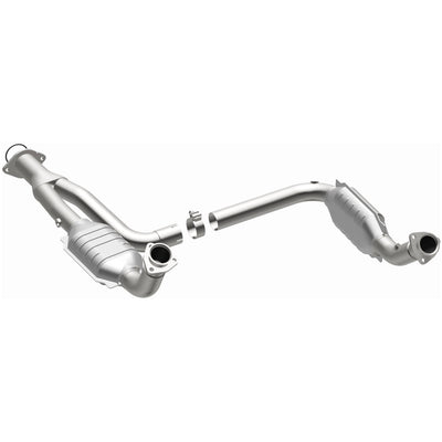 OEM Grade Federal / EPA Compliant Direct-Fit Catalytic Converter <br>2007 Chevy Silverado, GMC Sierra Classic