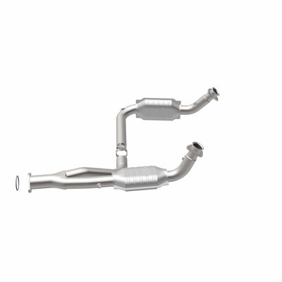 OEM Grade Federal / EPA Compliant Direct-Fit Catalytic Converter <br>2007 Chevy Silverado, GMC Sierra Classic