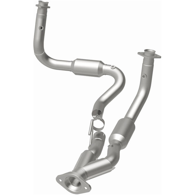 OEM Grade Federal / EPA Compliant Direct-Fit Catalytic Converter <br>05-06 Jeep Grand Cherokee 4.7L