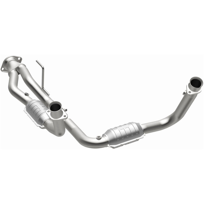 OEM Grade Federal / EPA Compliant Direct-Fit Catalytic Converter <br>06-07 Jeep Commander 3.7L, 05-06 Jeep Grand Cherokee 3.7L