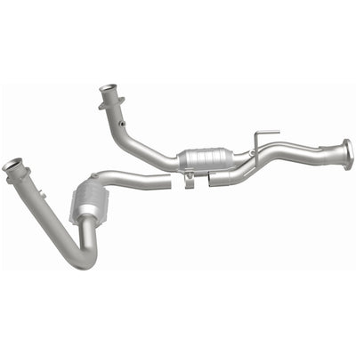 OEM Grade Federal / EPA Compliant Direct-Fit Catalytic Converter <br>06-07 Jeep Commander 3.7L, 05-06 Jeep Grand Cherokee 3.7L