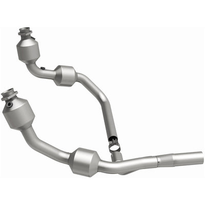 OEM Grade Federal / EPA Compliant Direct-Fit Catalytic Converter <br>07-09 Jeep Wrangler 3.8L