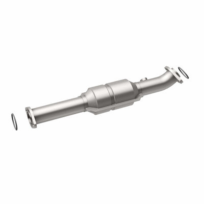 OEM Grade Federal / EPA Compliant Direct-Fit Catalytic Converter <br>05-15 Toyota Tacoma 4.0L
