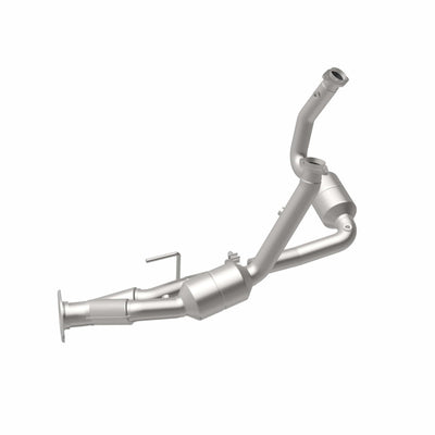 OEM Grade Federal / EPA Compliant Direct-Fit Catalytic Converter <br>06-10 Jeep Commander 4.7L, 5.7L, 05-10 Grand Cherokee 4.7L, 5.7L