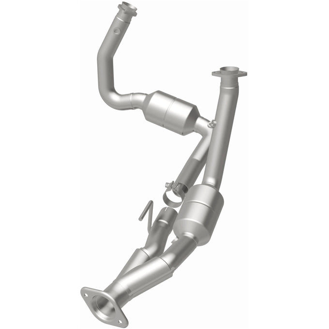 OEM Grade Federal / EPA Compliant Direct-Fit Catalytic Converter <br>06-10 Jeep Commander 4.7L, 5.7L, 05-10 Grand Cherokee 4.7L, 5.7L