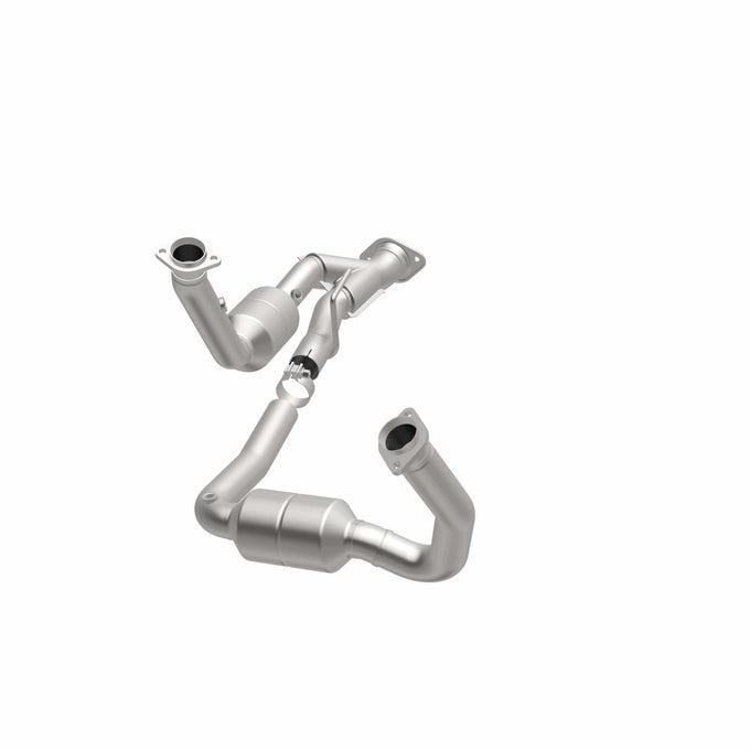 OEM Grade Federal / EPA Compliant Direct-Fit Catalytic Converter <br>06-10 Jeep Commander 4.7L, 5.7L, 05-10 Grand Cherokee 4.7L, 5.7L
