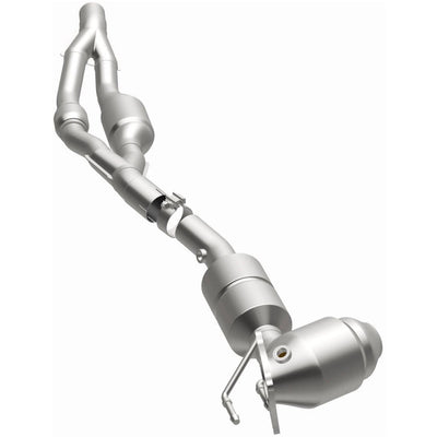 OEM Grade Federal / EPA Compliant Direct-Fit Catalytic Converter <br>08-09 Audi TT 2.0L, 09-10 Audi TT Quattro 2.0L CCTA