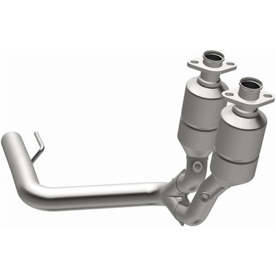 OEM Grade Federal / EPA Compliant Direct-Fit Catalytic Converter <br>99-04 Jeep Grand Cherokee 4.0L