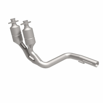 OEM Grade Federal / EPA Compliant Direct-Fit Catalytic Converter <br>99-04 Jeep Grand Cherokee 4.0L