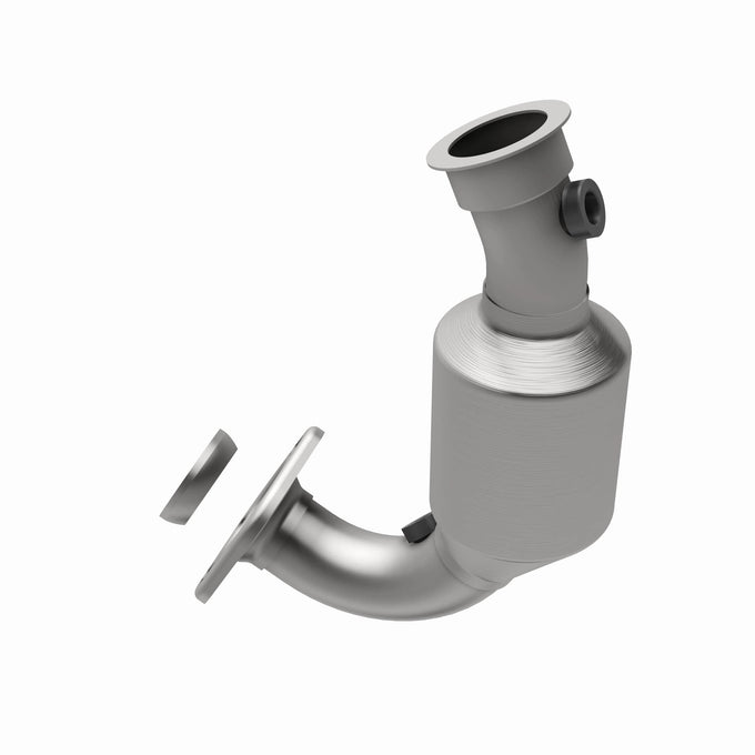 OEM Grade Federal / EPA Compliant Direct-Fit Catalytic Converter <br>02-03 Jeep Liberty 3.7L
