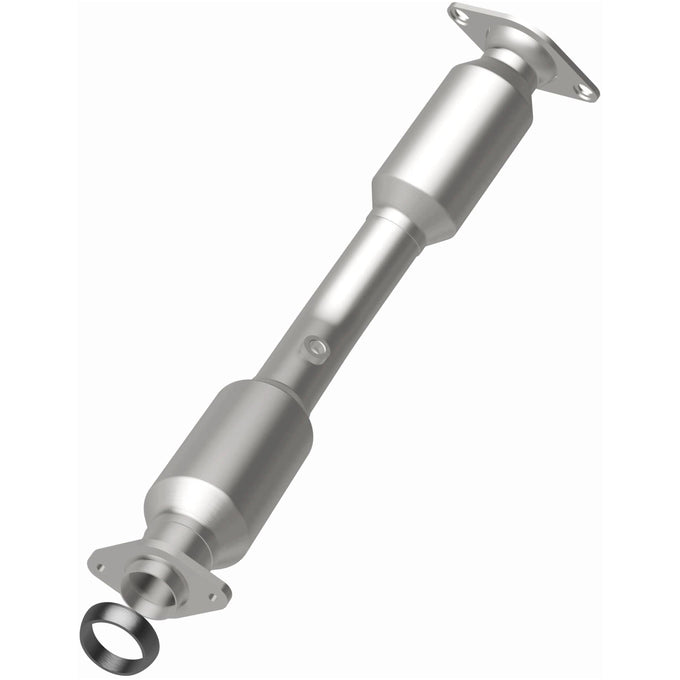 OEM Grade Federal / EPA Compliant Direct-Fit Catalytic Converter <br>14-19 Nissan Versa Note, 12-19 Versa, 15-19 Micra, 07-12 Sentra