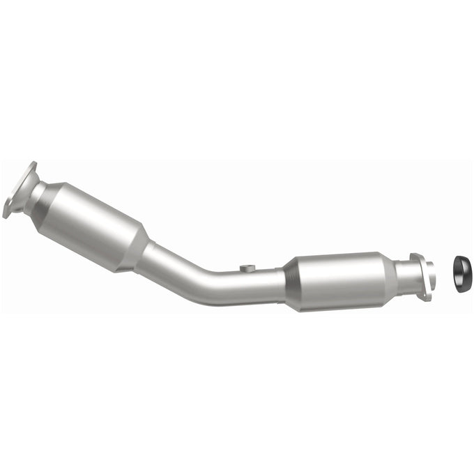 OEM Grade Federal / EPA Compliant Direct-Fit Catalytic Converter <br>14-19 Nissan Versa Note, 12-19 Versa, 15-19 Micra, 07-12 Sentra