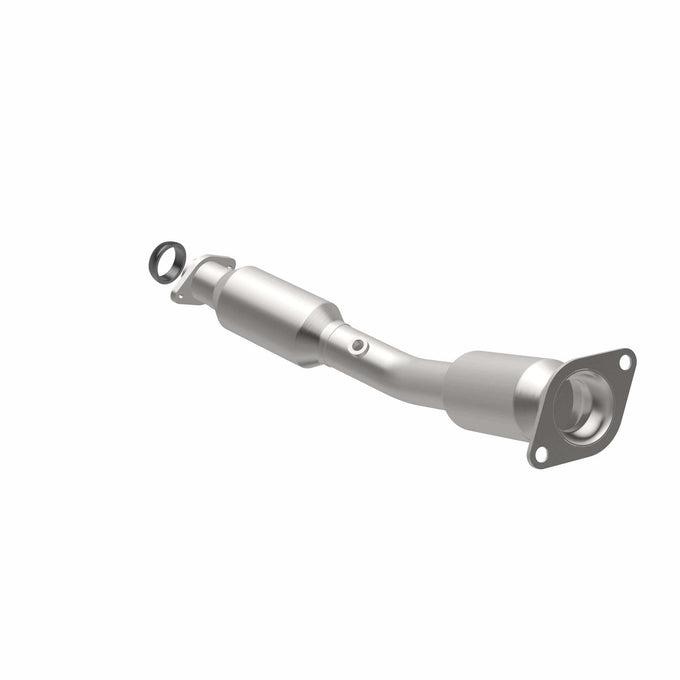 OEM Grade Federal / EPA Compliant Direct-Fit Catalytic Converter <br>14-19 Nissan Versa Note, 12-19 Versa, 15-19 Micra, 07-12 Sentra