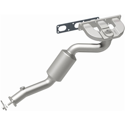 OEM Grade Federal / EPA Compliant Manifold Catalytic Converter <br>01-06 BMW 325Ci, 01-05 325i, 330Ci, 01-05 330i, 325xi