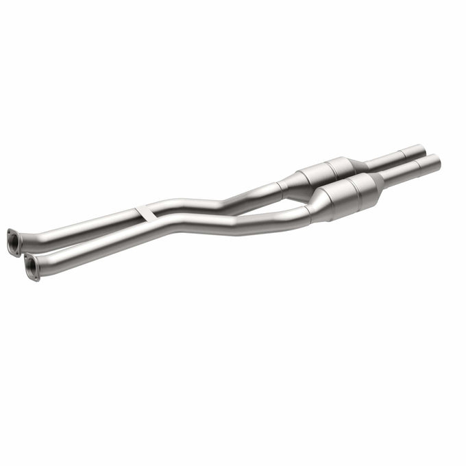 OEM Grade Federal / EPA Compliant Direct-Fit Catalytic Converter <br>2003 BMW 325Ci 2.5L M56, 03-05 BMW 325i 2.5L M56