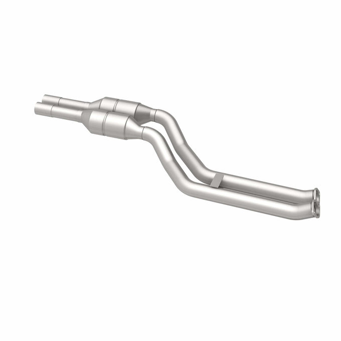 OEM Grade Federal / EPA Compliant Direct-Fit Catalytic Converter <br>2003 BMW 325Ci 2.5L M56, 03-05 BMW 325i 2.5L M56