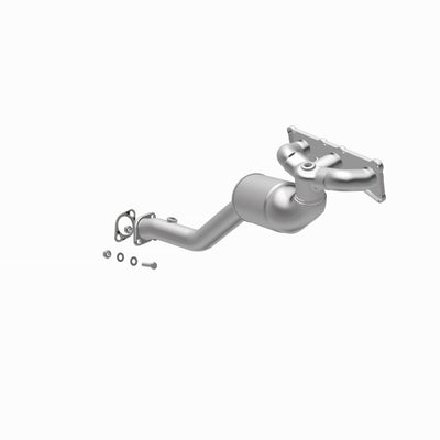 OEM Grade Federal / EPA Compliant Manifold Catalytic Converter <br>2006 BMW 325I, 325xi, 330i, 330xi,07-13 228i 3.0L Rear