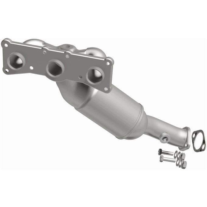 OEM Grade Federal / EPA Compliant Manifold Catalytic Converter <br>2006 BMW 325I, 325xi, 330i, 330xi,07-13 228i 3.0L Front