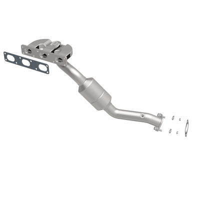 OEM Grade Federal / EPA Compliant Manifold Catalytic Converter <br>04-05 BMW 525i 2.5L, 04-05 BMW 530i 3.0L