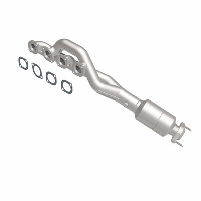 OEM Grade Federal / EPA Compliant Manifold Catalytic Converter <br>99-03 BMW 540i, 99-01 740i, 99-01 740iL 4.4L