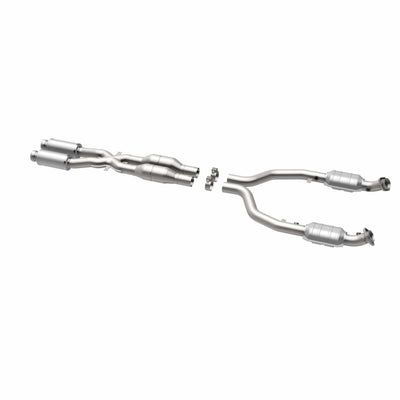 OEM Grade Federal / EPA Compliant Direct-Fit Catalytic Converter <br>08-13 BMW M3 4.0L