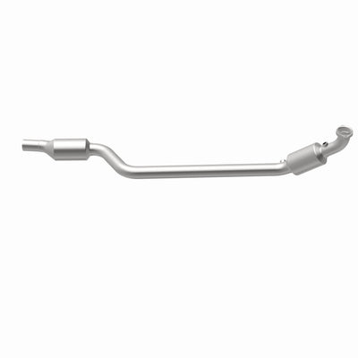 OEM Grade Federal / EPA Compliant Direct-Fit Catalytic Converter <br>01-05 Mercedes-Benz C240, 02-04 C32 AMG, 01-05 C320