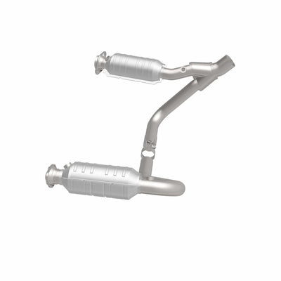 OEM Grade Federal / EPA Compliant Direct-Fit Catalytic Converter <br>07 Chrysler Aspen, 05-08 Dodge Durango