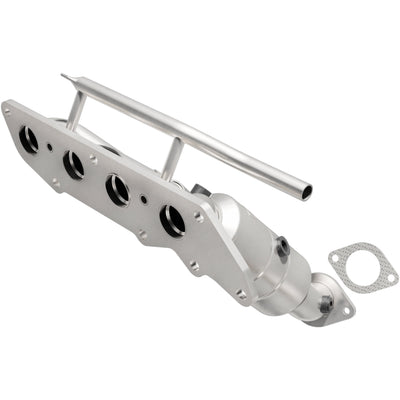 OEM Grade Federal / EPA Compliant Manifold Catalytic Converter <br>05-07 Ford Focus 2.0L