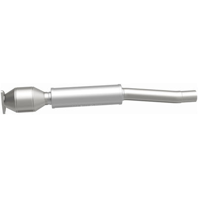 OEM Grade Federal / EPA Compliant Direct-Fit Catalytic Converter <br>04-06 Volkswagen Phaeton 4.2L