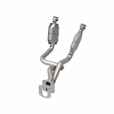 OEM Grade Federal / EPA Compliant Direct-Fit Catalytic Converter <br>05-07 Ford F-250-550 Super Duty 5.4L, 6.8L