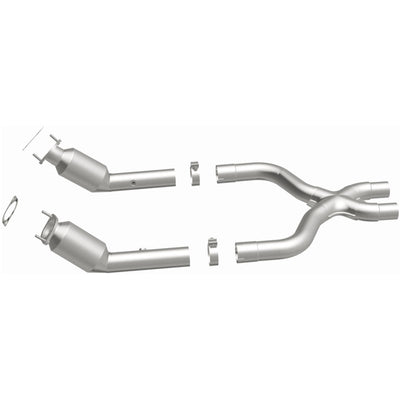 OEM Grade Federal / EPA Compliant Direct-Fit Catalytic Converter <br>11-14 Ford Mustang 5.0L
