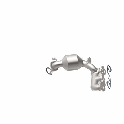 HM Grade Federal / EPA Compliant Manifold Catalytic Converter <br>04-06 Toyota Sienna 3.3L