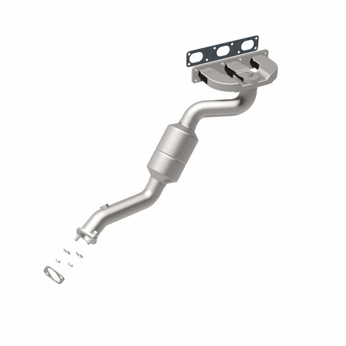 HM Grade Federal / EPA Compliant Manifold Catalytic Converter <br>04-05 BMW 525i 2.5L, 04-05 BMW 530i 3.0L