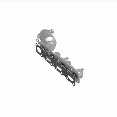 HM Grade Federal / EPA Compliant Manifold Catalytic Converter <br>12-17 Nissan NV2500, NV3500, 04-15 TITAN, 05-15 Armada 5.6L