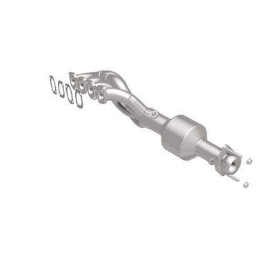 HM Grade Federal / EPA Compliant Manifold Catalytic Converter <br>04-05 BMW 745i, 745Li, 545i, 645Ci