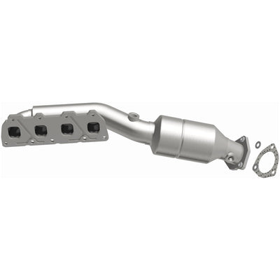 HM Grade Federal / EPA Compliant Manifold Catalytic Converter <br>02-04 VW Passat 4.0L