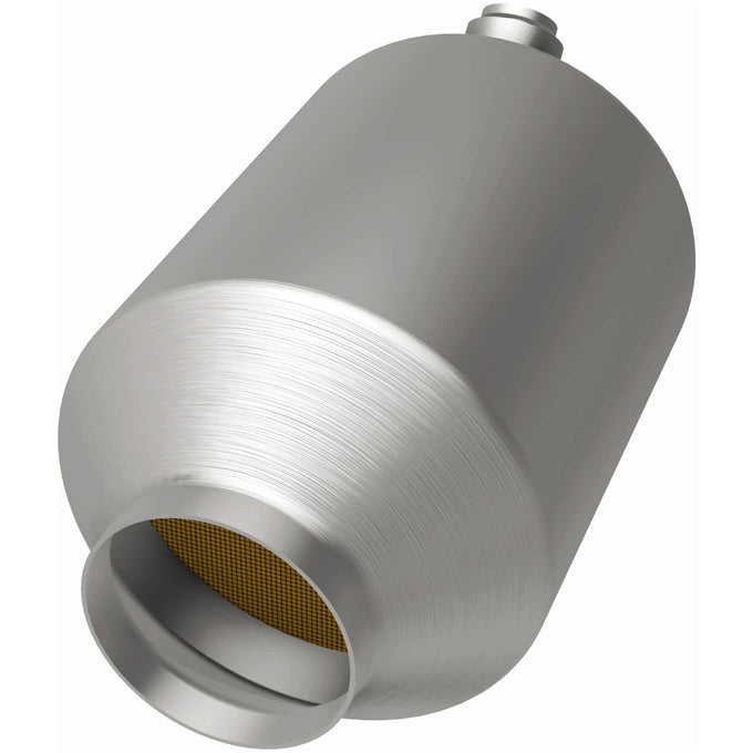 OEM Grade Federal / EPA Compliant Direct-Fit Catalytic Converter <br>2021 Chevy Express 2500, 3500, 4500, GMC Savana 4500
