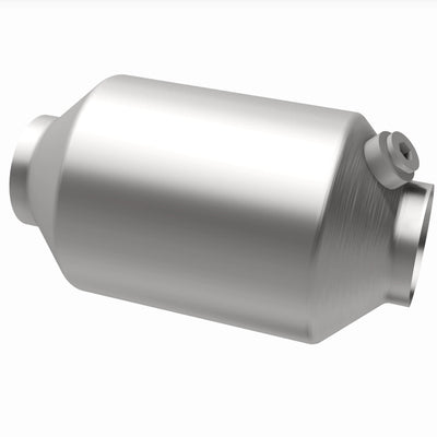 OEM Grade Federal / EPA Compliant Direct-Fit Catalytic Converter <br>2021 Chevy Express 2500, 3500, 4500, GMC Savana 4500
