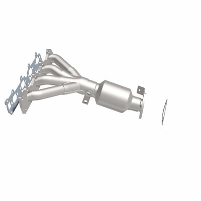 OEM Grade Federal / EPA Compliant Manifold Catalytic Converter <br>04-10 Chevy Malibu, 06-10 Pontiac G6, 07-09 Saturn Aura