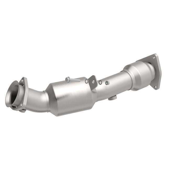 OEM Grade Federal / EPA Compliant Direct-Fit Catalytic Converter <br>04-06 VW Touareg 4.2L