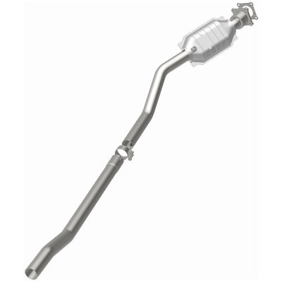 OEM Grade Federal / EPA Compliant Direct-Fit Catalytic Converter <br>2000 Grand Voyager, 01-04 Voyager, Caravan, Grand Caravan
