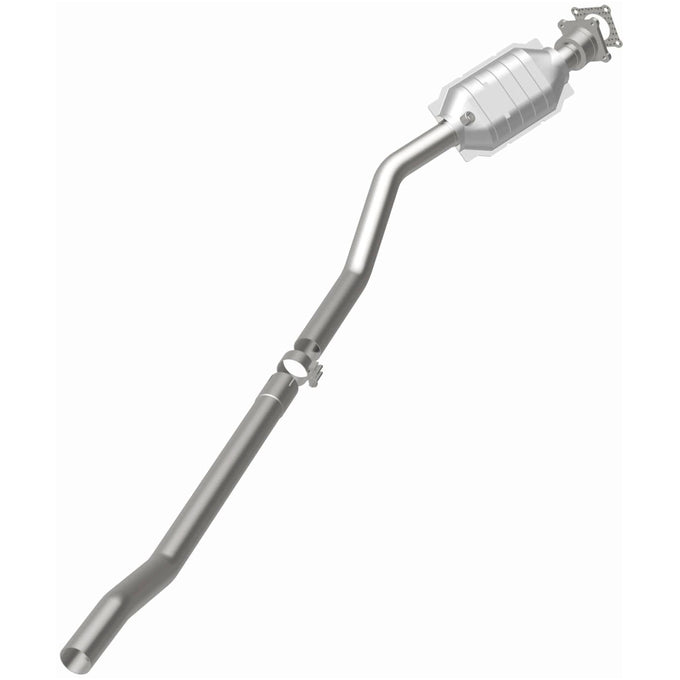OEM Grade Federal / EPA Compliant Direct-Fit Catalytic Converter <br>2000 Grand Voyager, 01-04 Voyager, Caravan, Grand Caravan