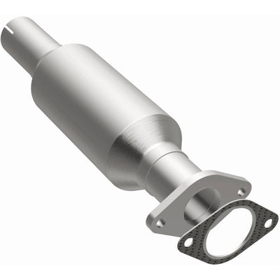 OEM Grade Federal / EPA Compliant Direct-Fit Catalytic Converter <br>12-18 Ford Focus 2.0L