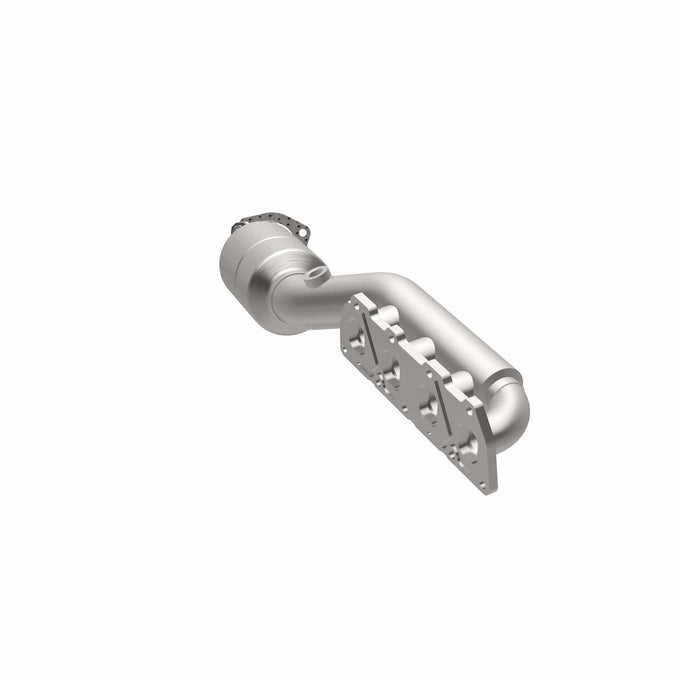 OEM Grade Federal / EPA Compliant Manifold Catalytic Converter <br>02-04 VW Passat 4.0L
