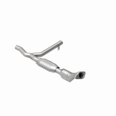 OEM Grade Federal / EPA Compliant Direct-Fit Catalytic Converter <br>2004 Ford F-150 Heritage, 01-02 Expedition, 01-03 F-150 4.6L