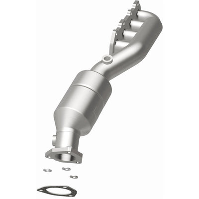 OEM Grade Federal / EPA Compliant Manifold Catalytic Converter <br>02-04 VW Passat 4.0L