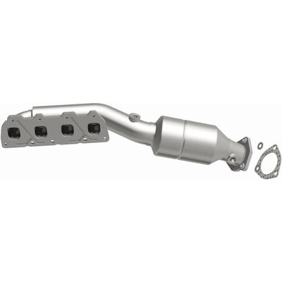 OEM Grade Federal / EPA Compliant Manifold Catalytic Converter <br>02-04 VW Passat 4.0L