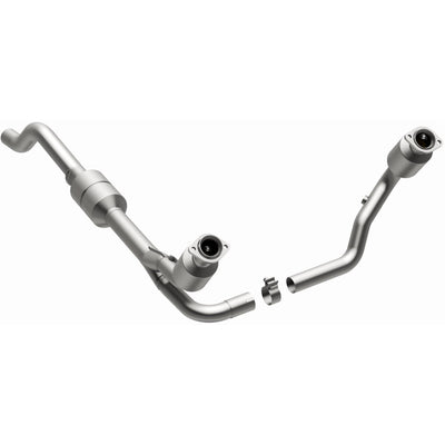 OEM Grade Federal / EPA Compliant Direct-Fit Catalytic Converter <br>00-03 Dodge Durango 4.7L