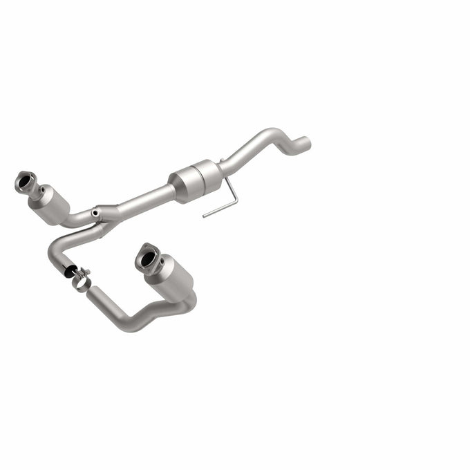 OEM Grade Federal / EPA Compliant Direct-Fit Catalytic Converter <br>00-03 Dodge Durango 4.7L